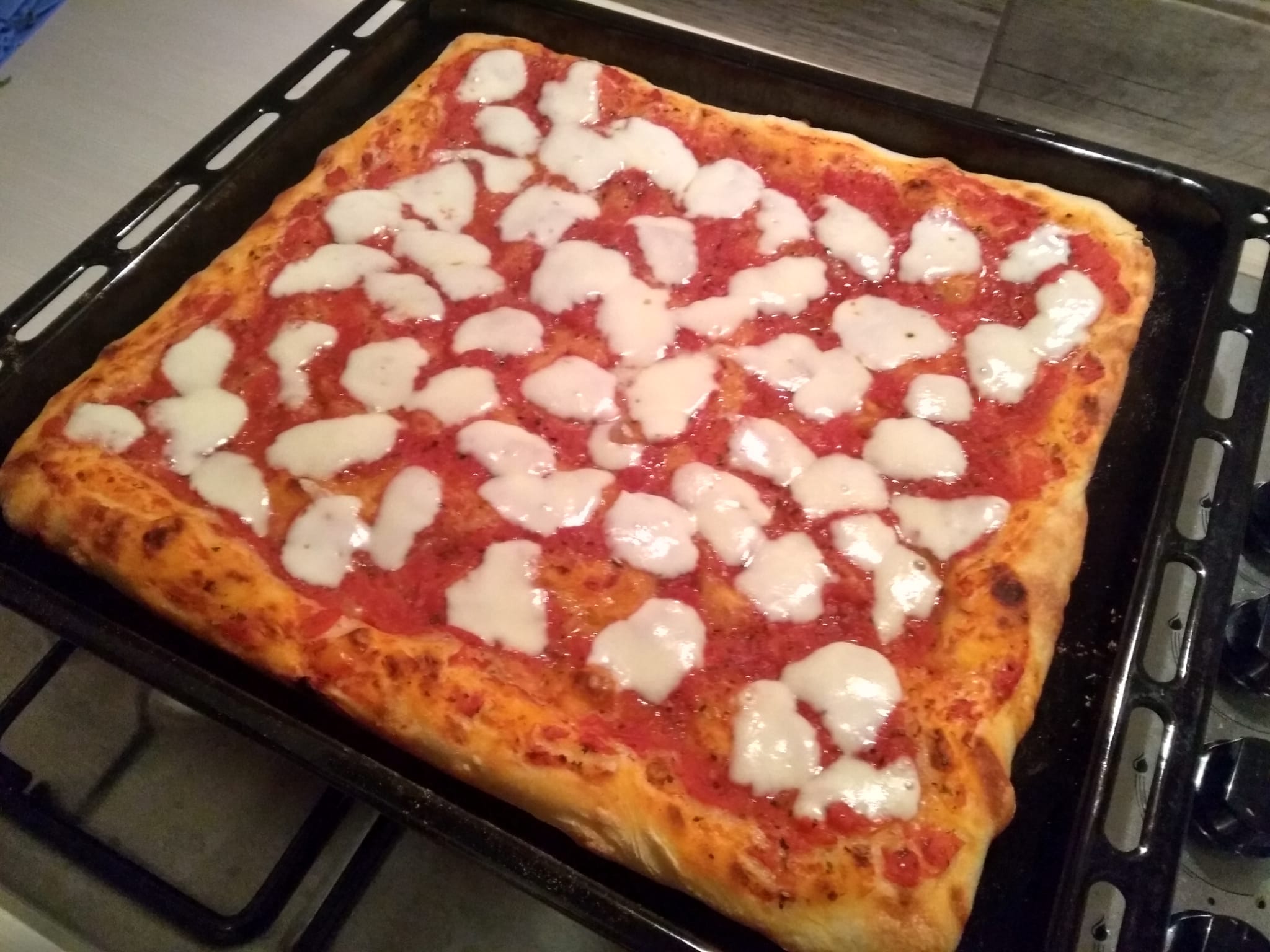 Pizza in teglia